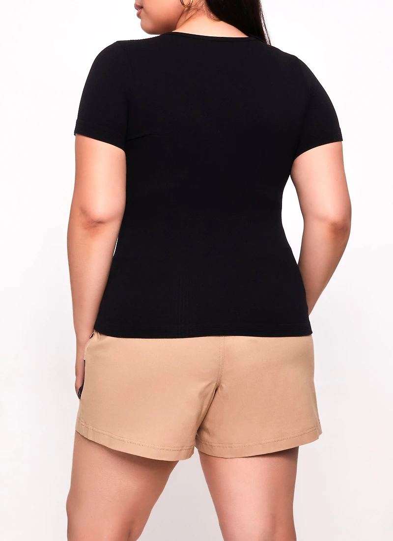 Plus Seamless Textured Knit Scoop Neck Tee