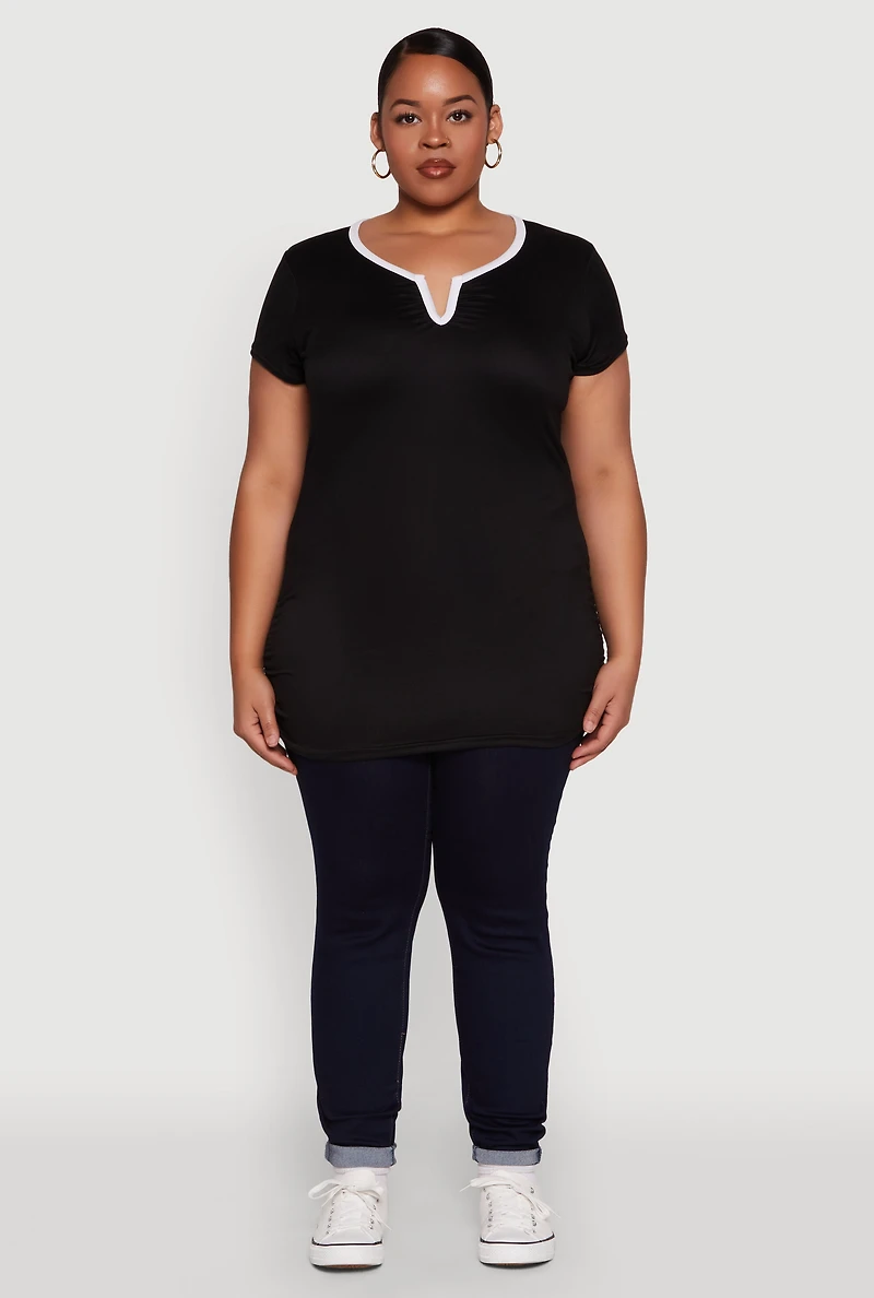 Womens Plus Ruched Contrast Trim Notch Neck Top,