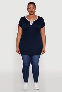 Womens Plus Size Ruched Contrast Trim Notch Neck Top, Black, Size 1X