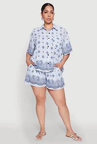 Womens Plus Crepe Knit Bandana Print Shorts, 1X