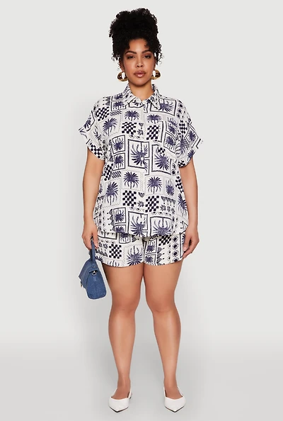Womens Plus Checkered Palm Print Shorts,