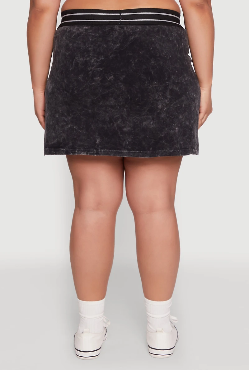 Womens Plus Size Varsity Stripe Waistband Mineral Wash Graphic Skirt, Black, Size 3X