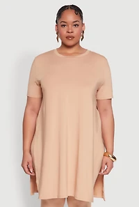 Womens Plus Daisy Side Slit Crew Neck Tunic Top,