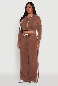 Womens Plus Size Daisy Acid Wash Varsity Stripe Cropped Hoodie, Brown, Size 3X