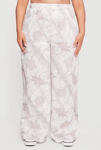 Womens Plus Size High Waisted Hunter Camo Wide Leg Sweatpants, White, Size 3X