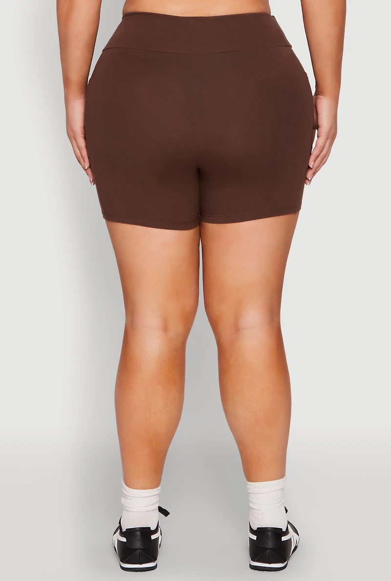 Plus Size Cell Phone Pocket Shorts