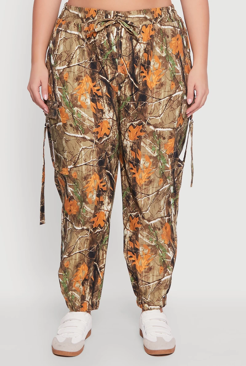 Womens Plus Forest Camo Drawstring Waist Cargo Joggers, Multi,