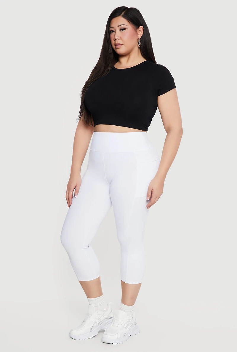 Plus Capri Leggings with Side Pockets
