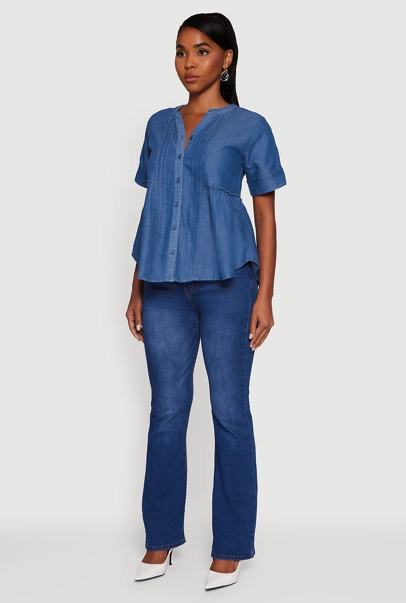 Womens Chambray Notch Neck Button Front Shirt, Blue, Size M