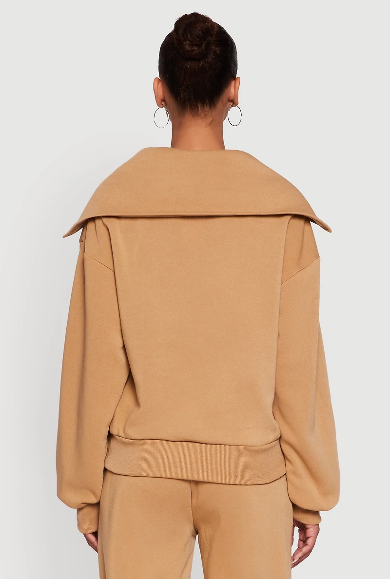 Fleece Collared Quarter Zip Pullover Sweatshirt