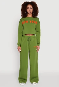 Womens New York Graphic Cropped Sweatshirt, Green, Size L
