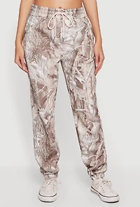 High Waisted Hunter Camo Sweatpants