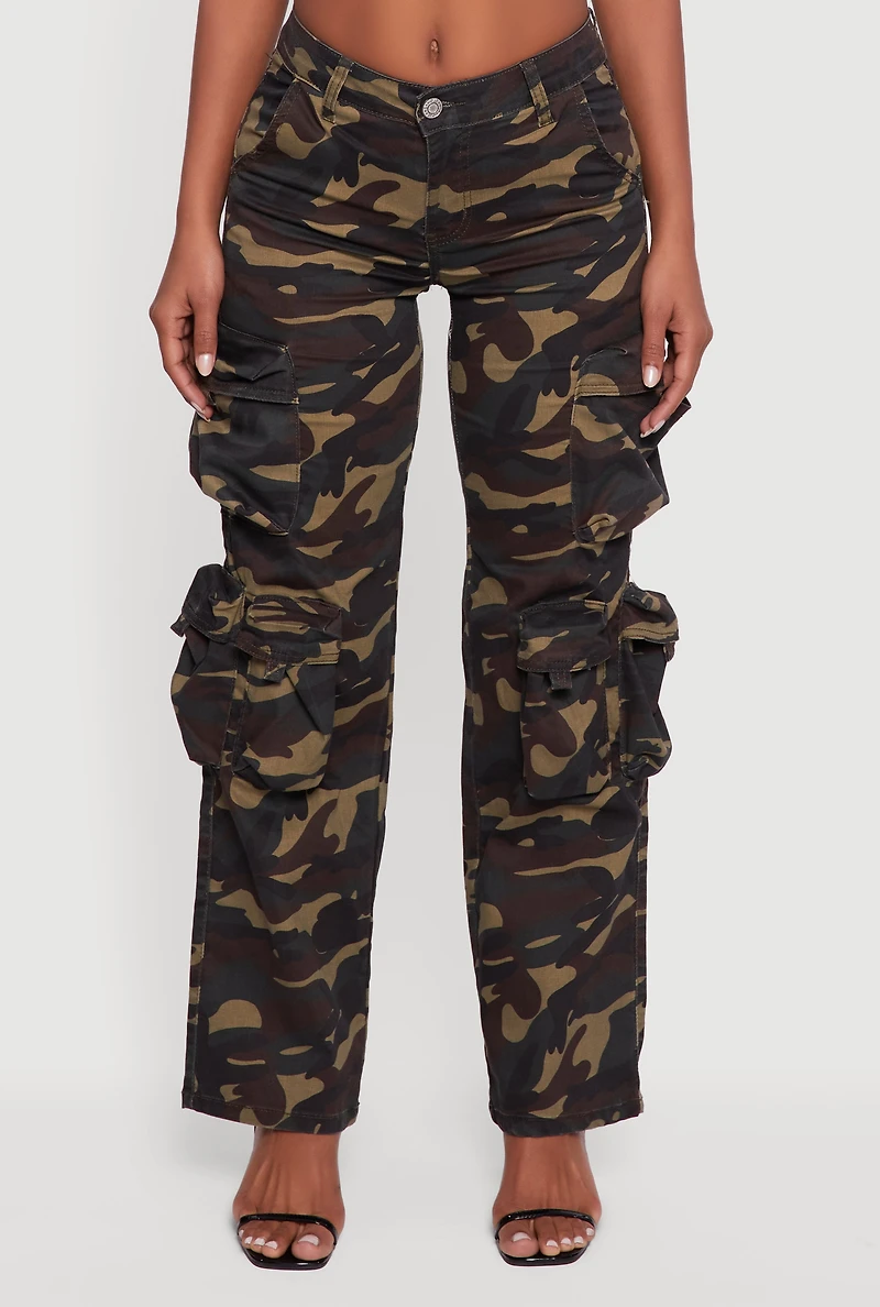 Womens VIP Mid Rise Straight Leg Camouflage Cargo Pants, Green, Size 3