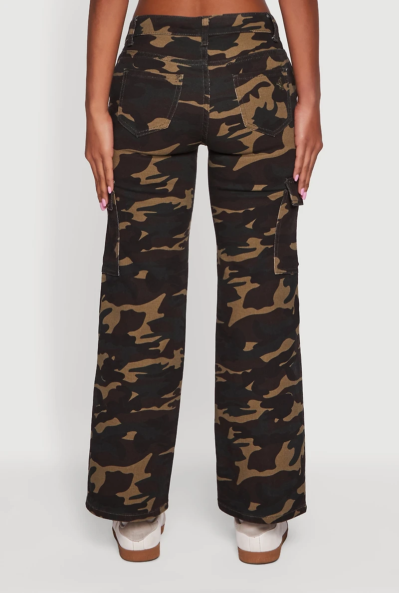 Womens VIP Camo Straight Leg Cargo Jeans, Green, Size 13