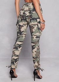 Womens Camo High Waisted Skinny Leg Cargo Pants, Green, Size M