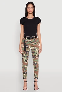 Womens Almost Famous Belted Camo Cargo Joggers, Multi, Size S