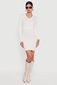 Womens Greek Key Rib Knit Long Sleeve V-Neck Sweater Dress, White, Size L
