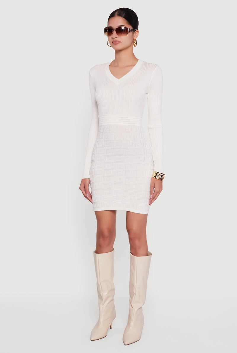 Womens Greek Key Rib Knit Long Sleeve V-Neck Sweater Dress, White, Size L