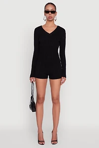 Womens Mid Rise Cable Knit Shorts, Black, Size M