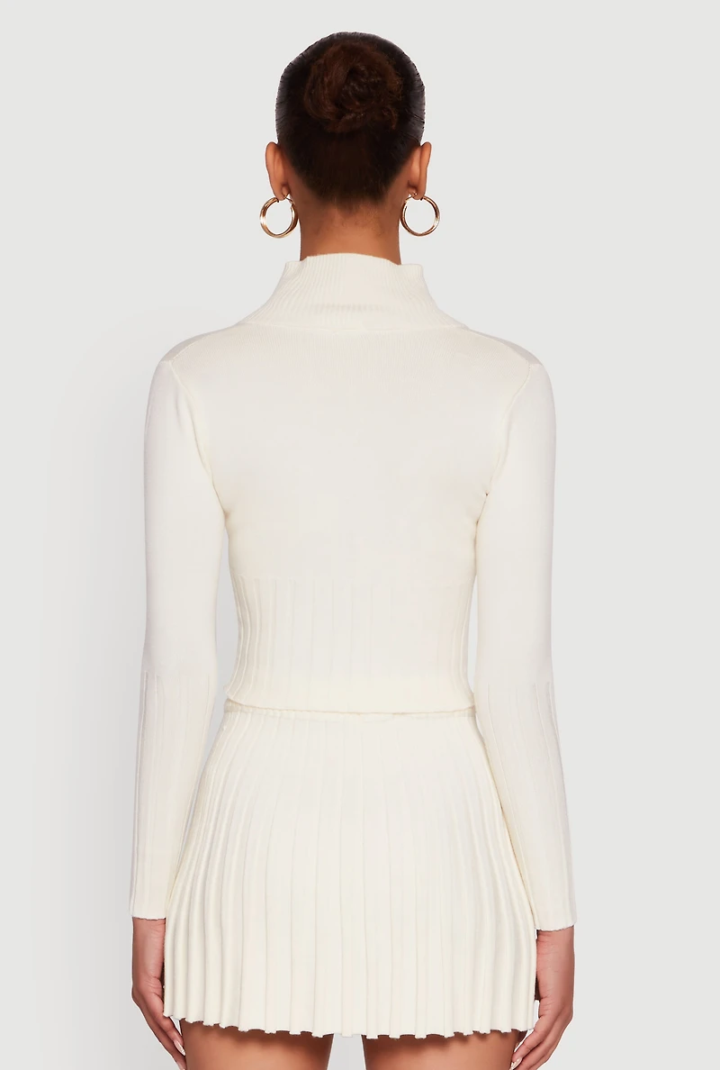 Womens Classic Fit Zip Front Mock Neck Cropped Sweater, Beige, Size M