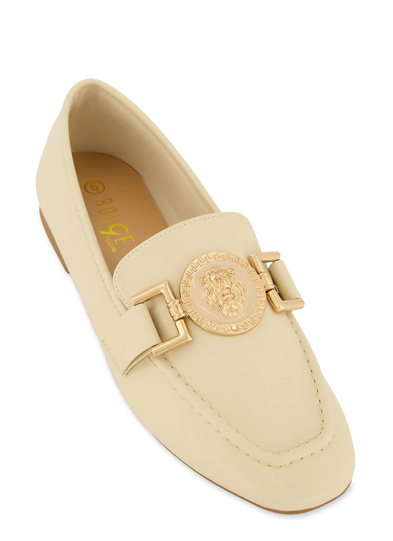 Lion Pendant Loafers