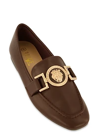 Lion Pendant Loafers