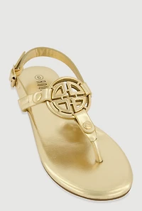 Womens Metallic Geometric Pendant Thong Sandals, Gold,