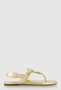 Womens Metallic Geometric Pendant Thong Sandals, Gold,