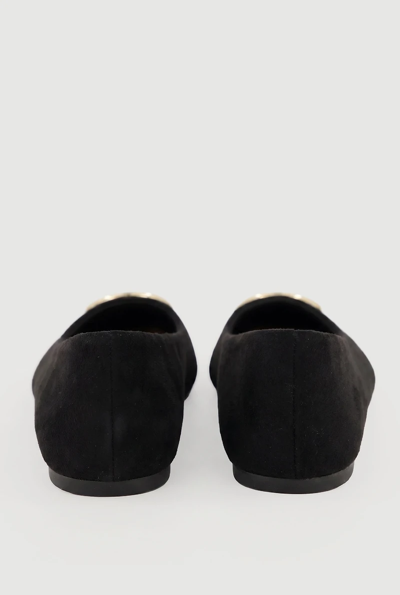 Geometric Pendant Ballet Flats