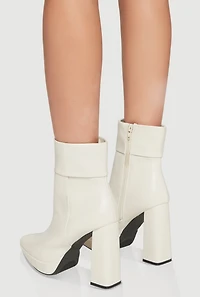 Womens Fixed Cuff Detail Pointed Toe Block Heel Booties, White,
