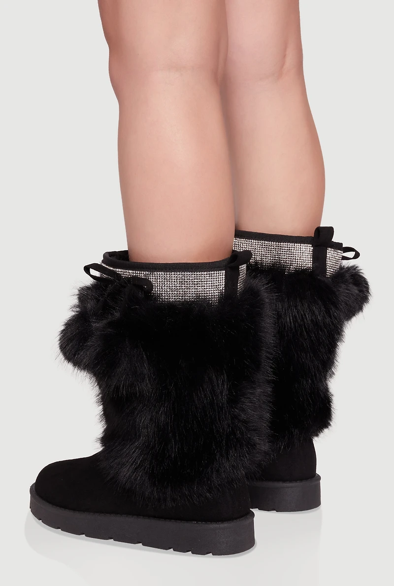 Womens Trendy Faux Fur Lined Faux Suede Pom Pom Detail Booties, Black, Size 5.5