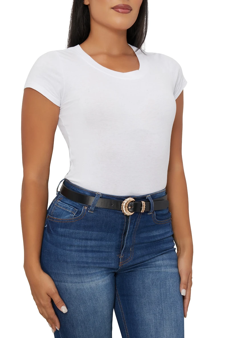 Textured Metallic Buckle Belt