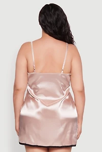 Plus Main Character Embroidered Robe and Cami Nightgown