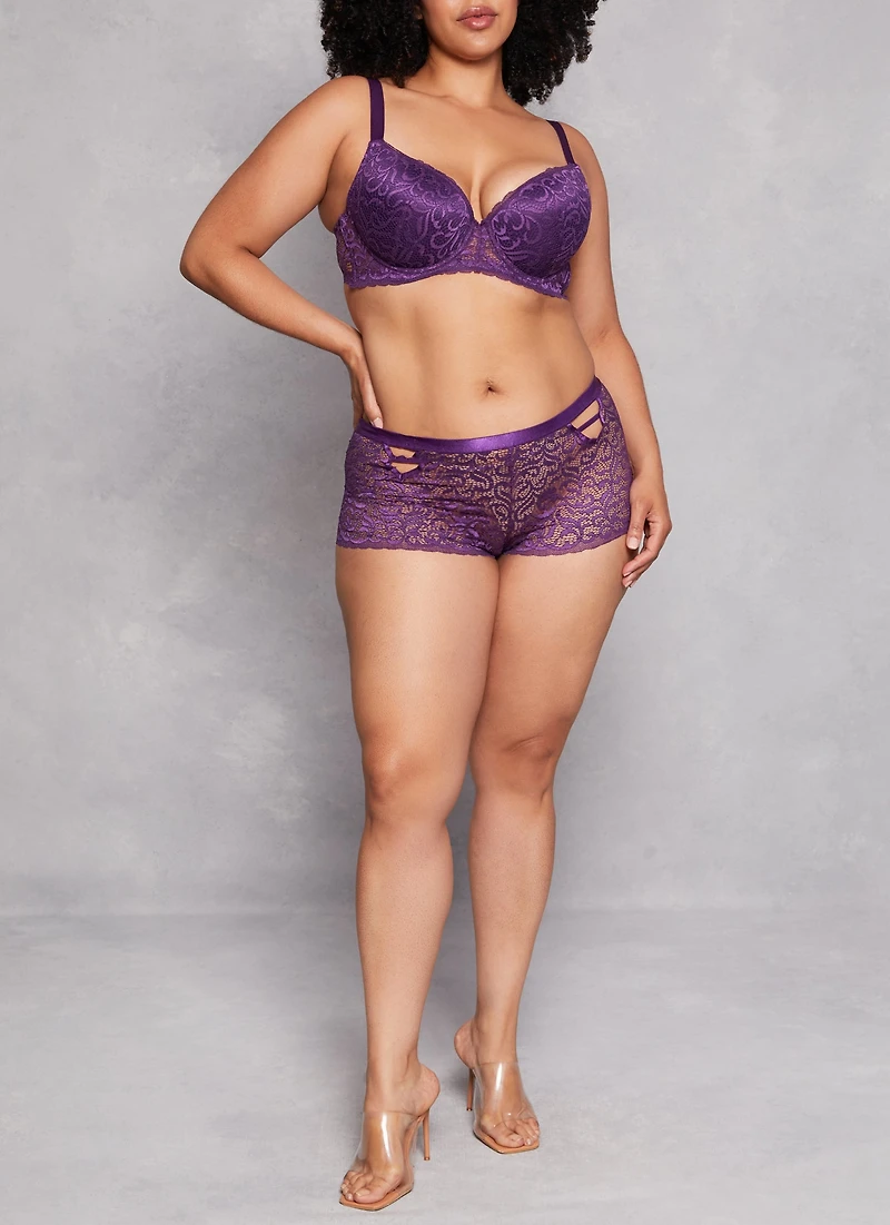 Plus Size Lace Patterned Plunge Bra