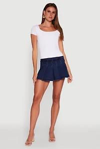 Daisy Classic Fit Scoop Neck Short Sleeve T-Shirt