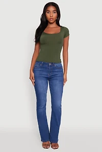 Daisy Classic Fit Scoop Neck Short Sleeve T-Shirt