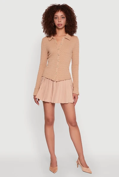 Womens Iris Classic Fit Textured Knit Button Front Shirt, Khaki,