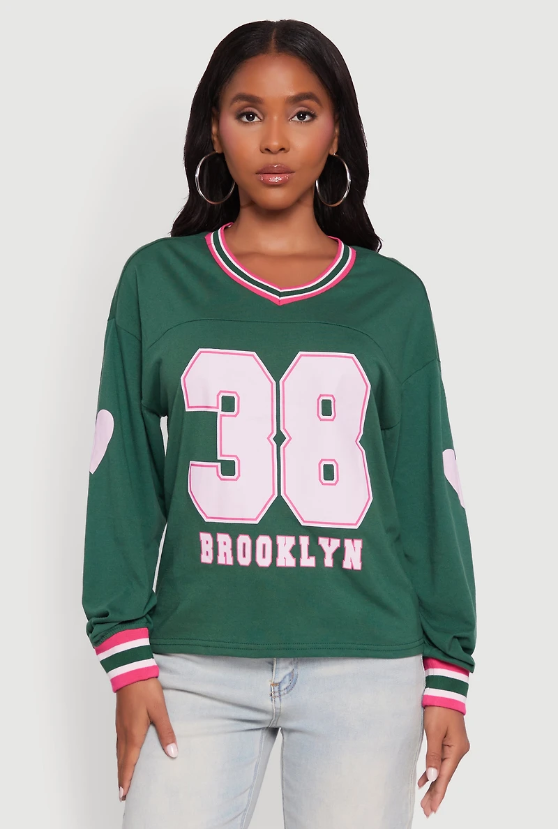 Womens V Neck Varsity Stripe Graphic Tee, Green, Size S
