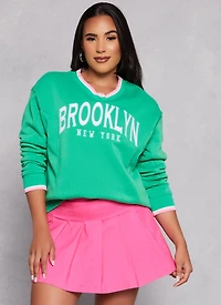 City Graphic V Neck Pullover Sweatshirt