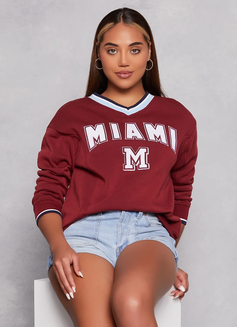 City Graphic V Neck Pullover Sweatshirt