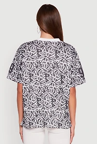 Womens V-Neck Patterned 99 Graphic Print Jersey, Multi,