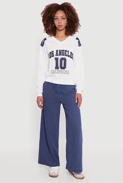 Womens Almost Famous Elastic Hem Cropped Graphic Sweatshirt, White, Size XL
