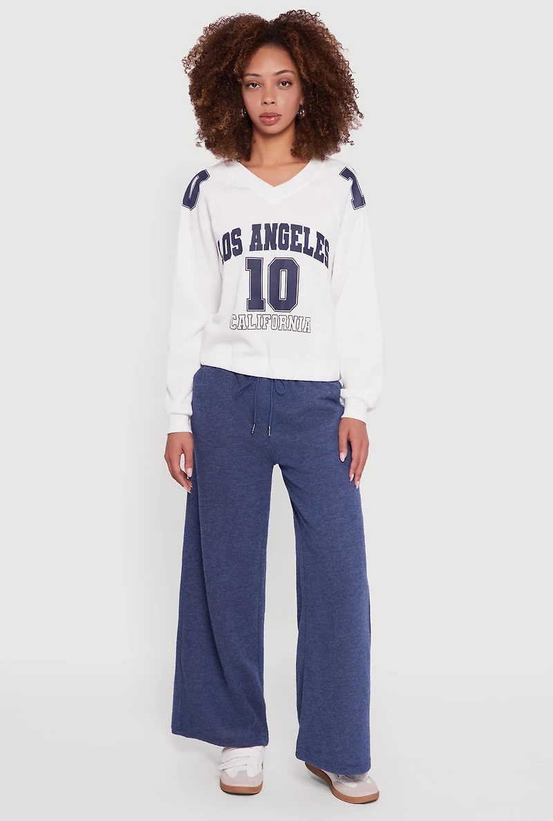 Womens Almost Famous Elastic Hem Cropped Graphic Sweatshirt, White, Size L