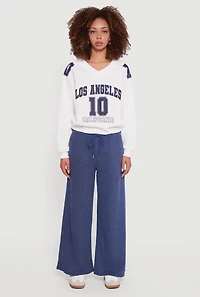 Womens Almost Famous Elastic Hem Cropped Graphic Sweatshirt, White, Size XL