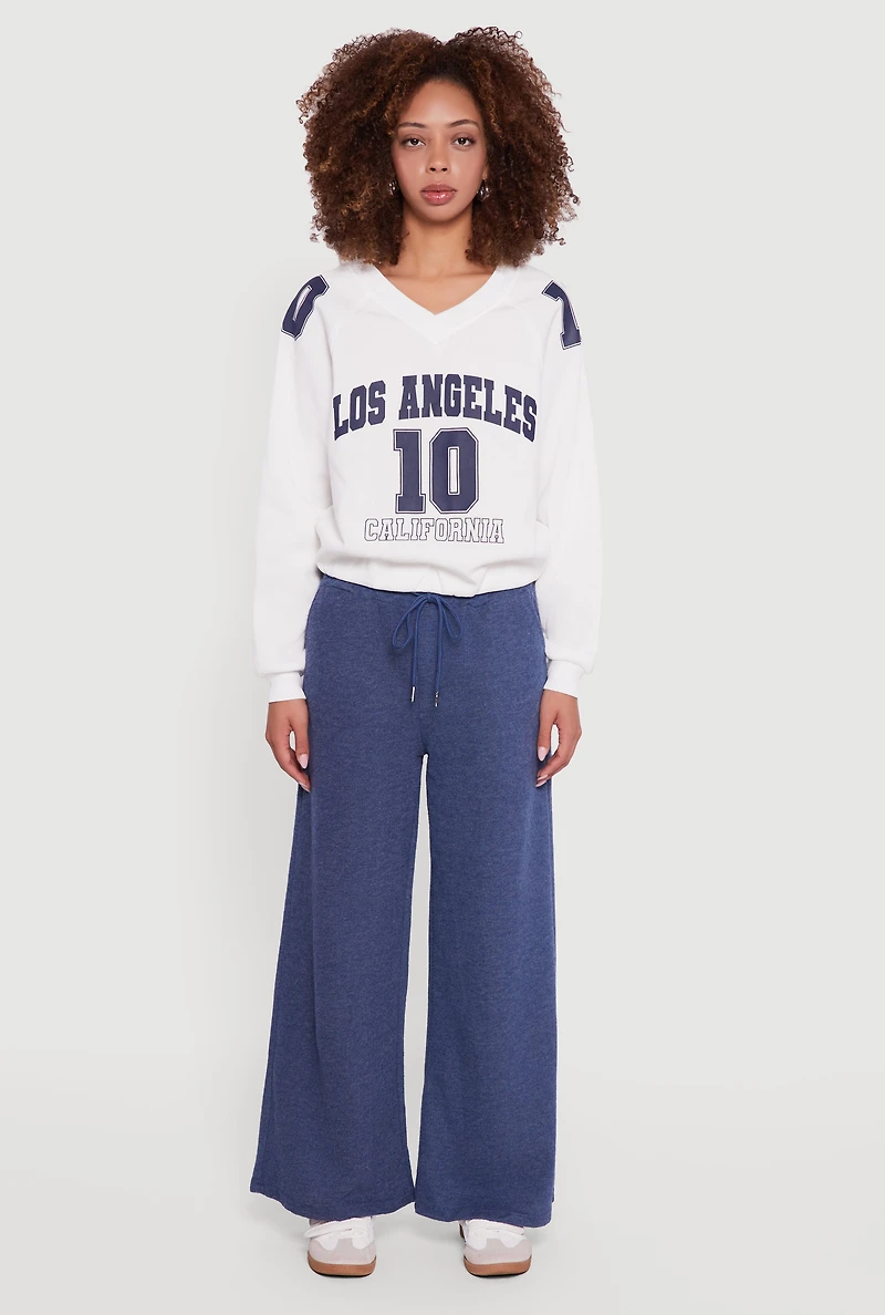 Womens Almost Famous Elastic Hem Cropped Graphic Sweatshirt, White, Size L