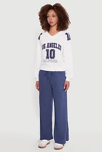 Womens Almost Famous Elastic Hem Cropped Graphic Sweatshirt, White, Size XL