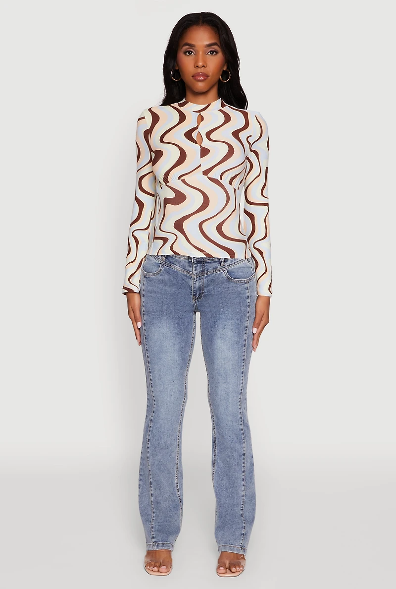 Womens Wavy Print Mock Neck Keyhole Detail Blouse, Multi,
