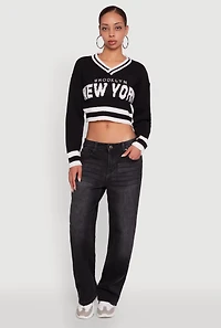 Womens Daisy Chenille New York Graphic Cropped Sweater, Black, Size S