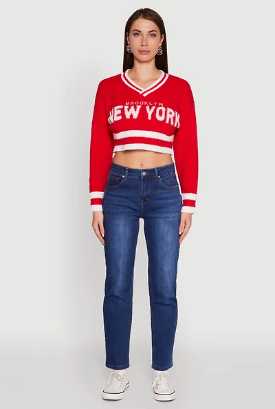 Womens Daisy Chenille New York Graphic Cropped Sweater, Red, Size M
