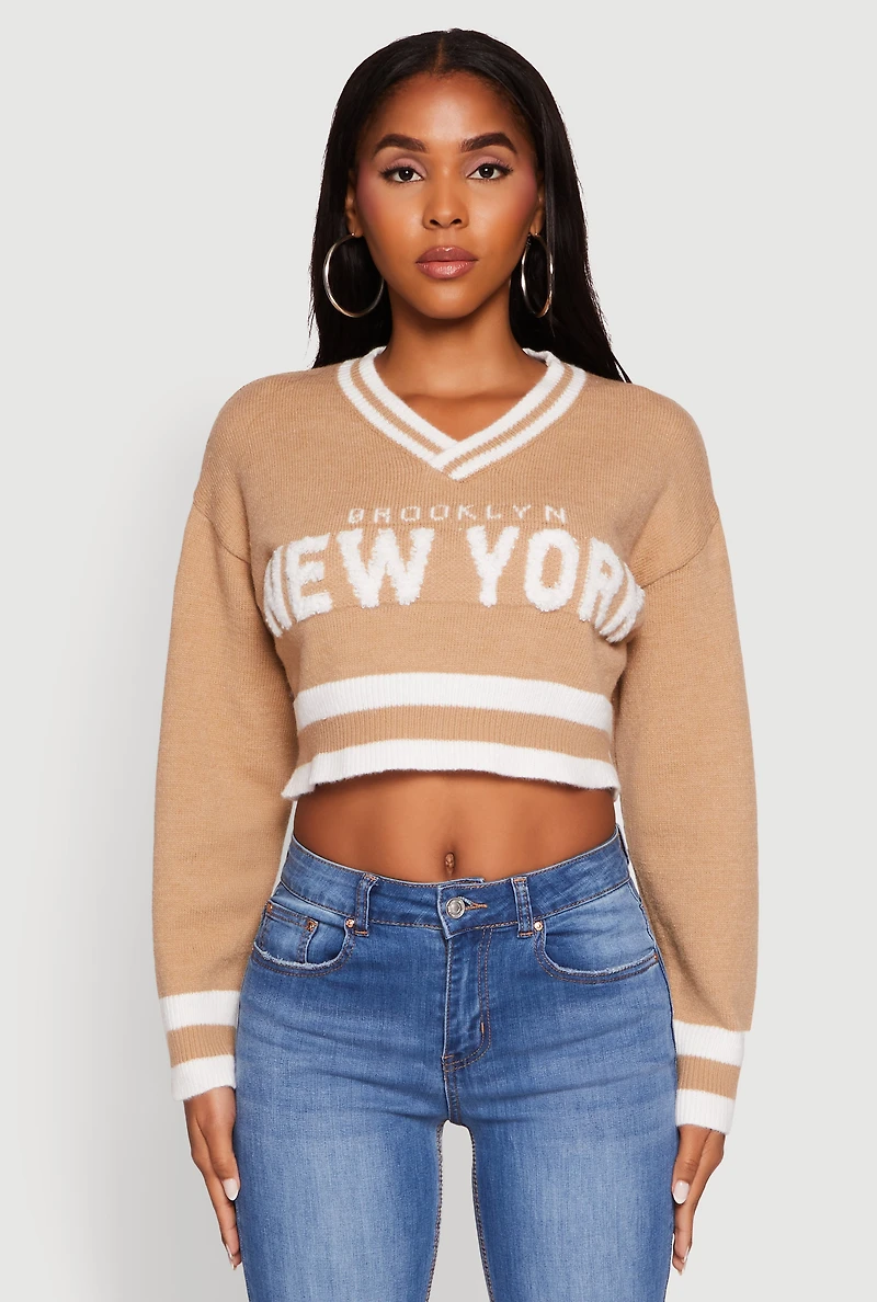 Womens Daisy Chenille New York Graphic Cropped Sweater,
